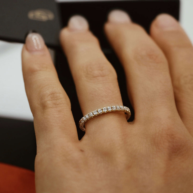 Micro Claw Set Wedding Ring with Sustainable Lab Diamonds.