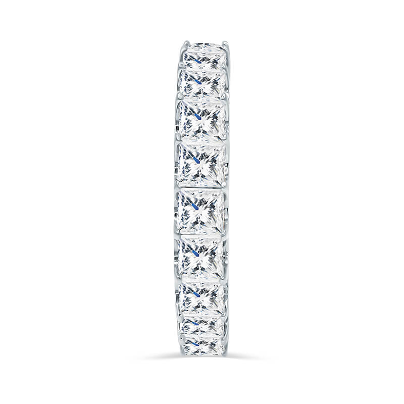 Deltora Diamonds Princess Cut 3mm Diamond Wedding Ring made with Sustainable Lab Diamonds.