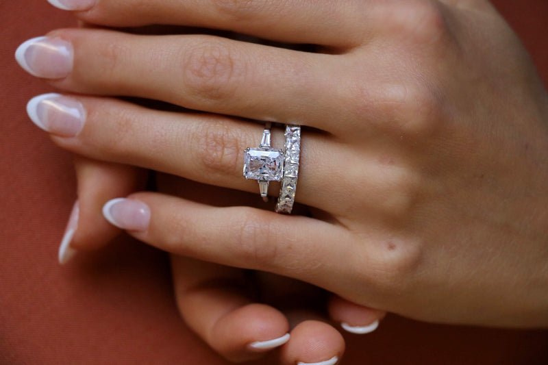 Deltora Diamonds Princess Cut 3mm Diamond Wedding Ring made with Sustainable Lab Diamonds.